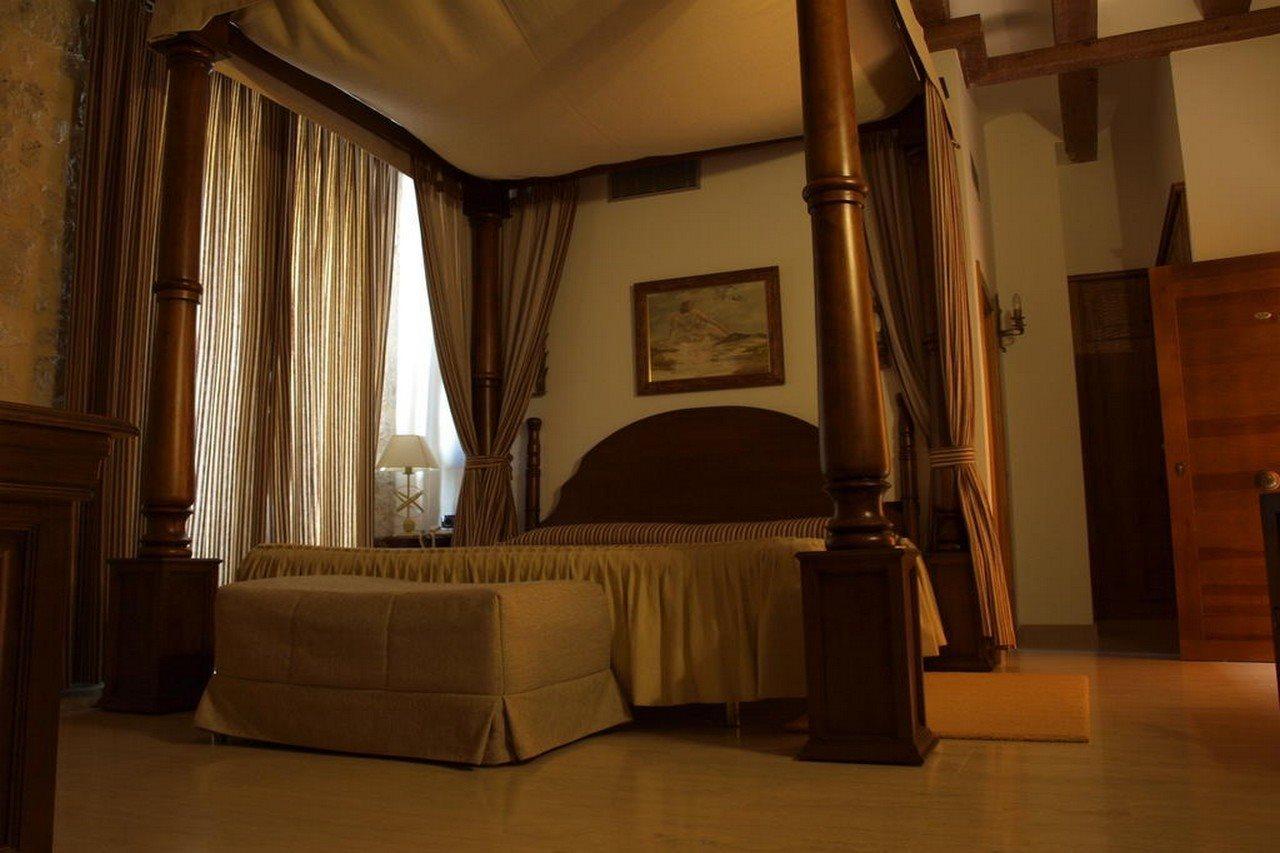 塞诺里奥奥米洛斯酒店 奥尔米略德萨萨蒙 外观 照片